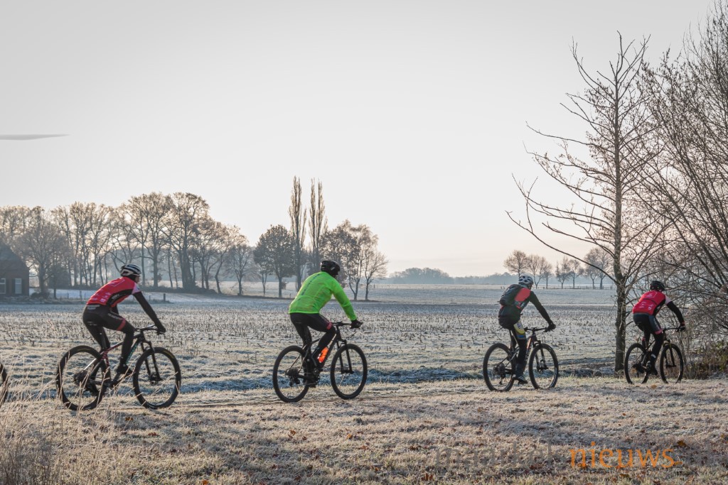 Stichting Wielersport Markelo maakt zich op voor veldtoertocht