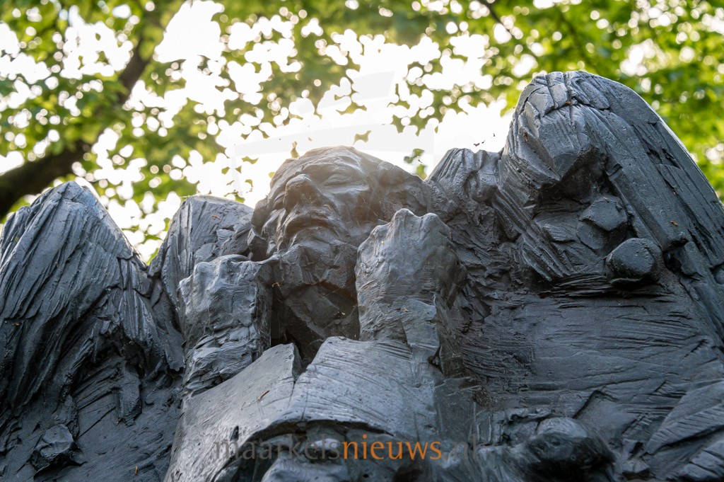 Twee keer twee minuten stilte: Markelo herdenkt op 4 mei