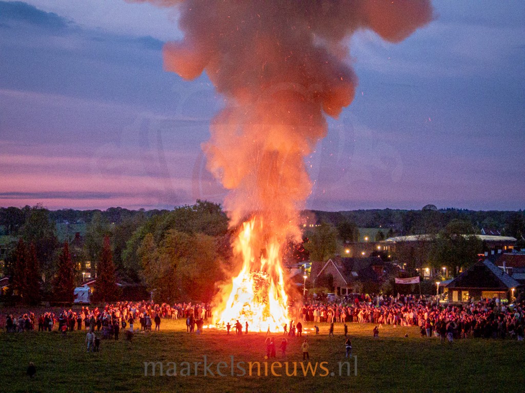 Fakkeloptocht start om 20.30 uur op Kaasplein