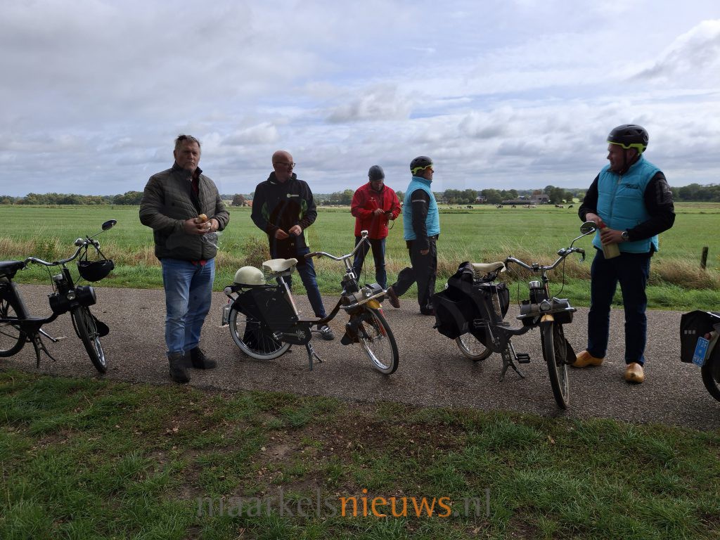 Solextocht door herfstachtig Markelo
