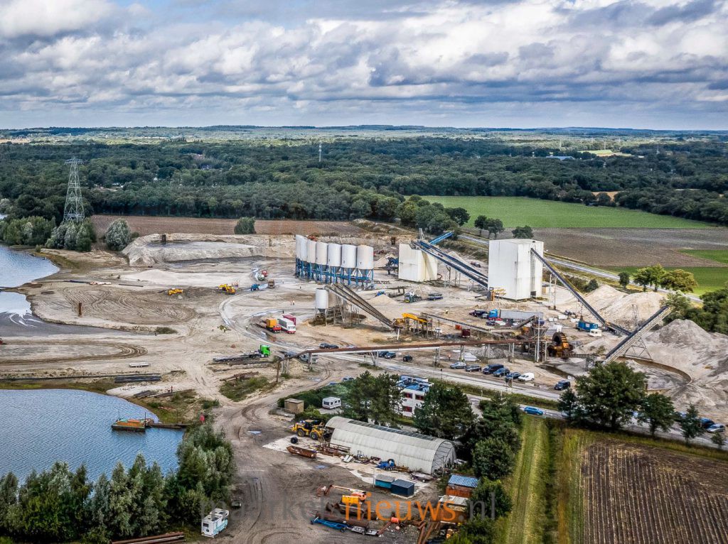 Historisch grondverzet in actie bij De Domelaar