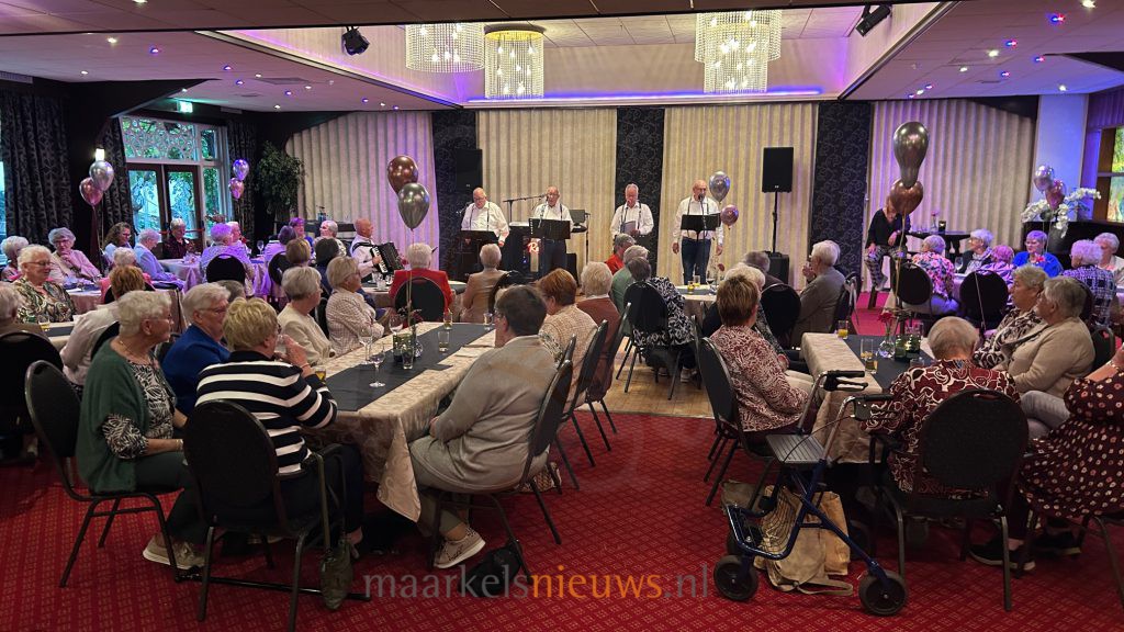 Hervormde Vrouwen Vereniging Markelo viert 80-jarig jubileum