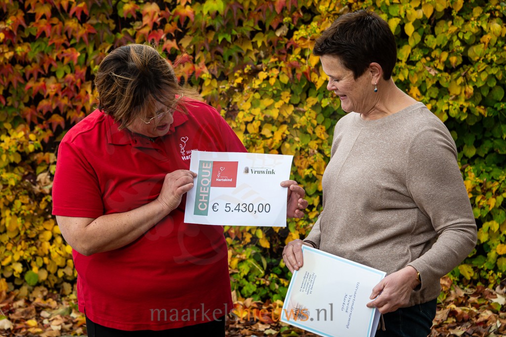 Hartverwarmende jubileumgift voor Stichting Hartekind