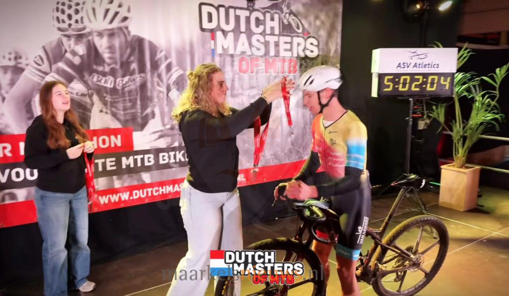 Max Nijhuis wint 101 km Dutch Masters of MTB