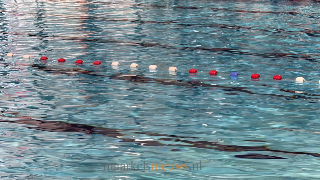 Doelgroepenbad zwembad zes weken gesloten