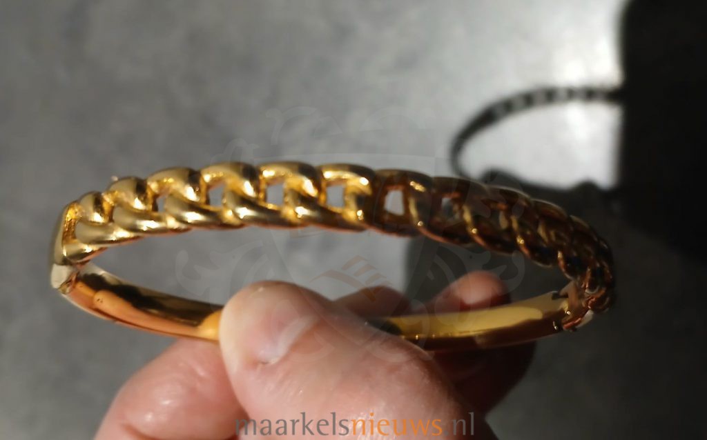 Armband gevonden