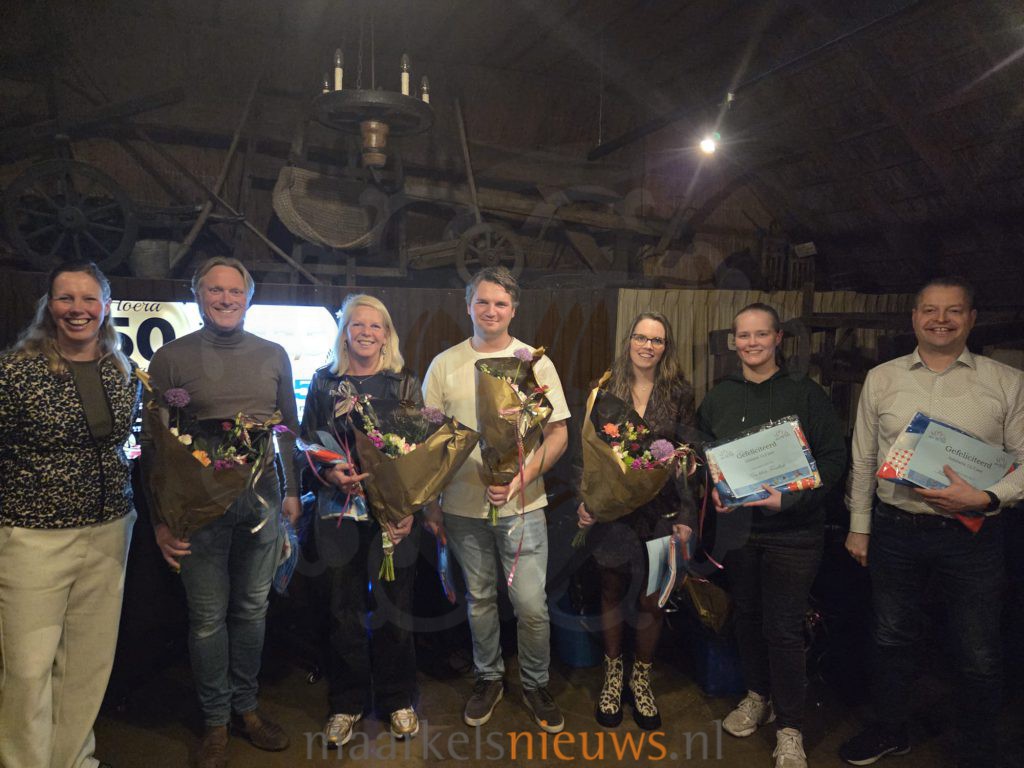 ZPC De Hof zet jubilarissen in het zonnetje