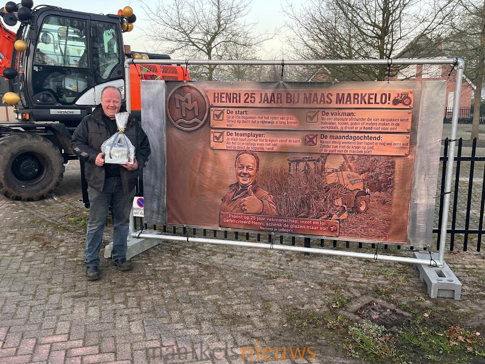 Henri 25 jaar in dienst bij Maas Markelo