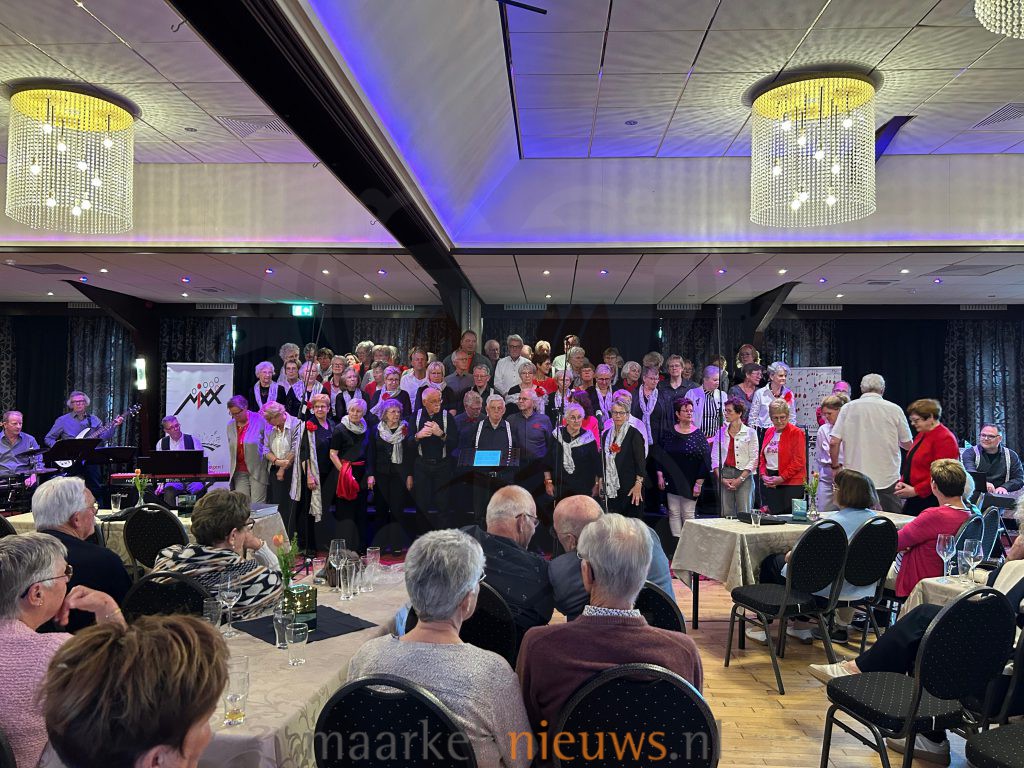 Gezellig koffieconcert NooTzaak en MIXX